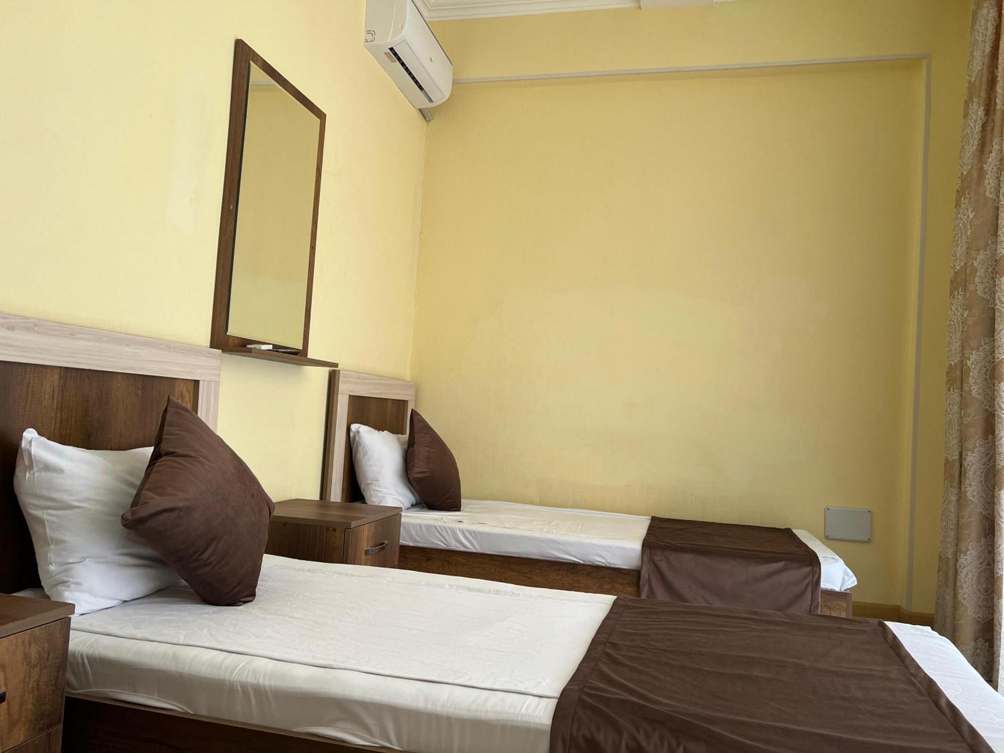 Rahat Hotel Гянджа Екстер'єр фото