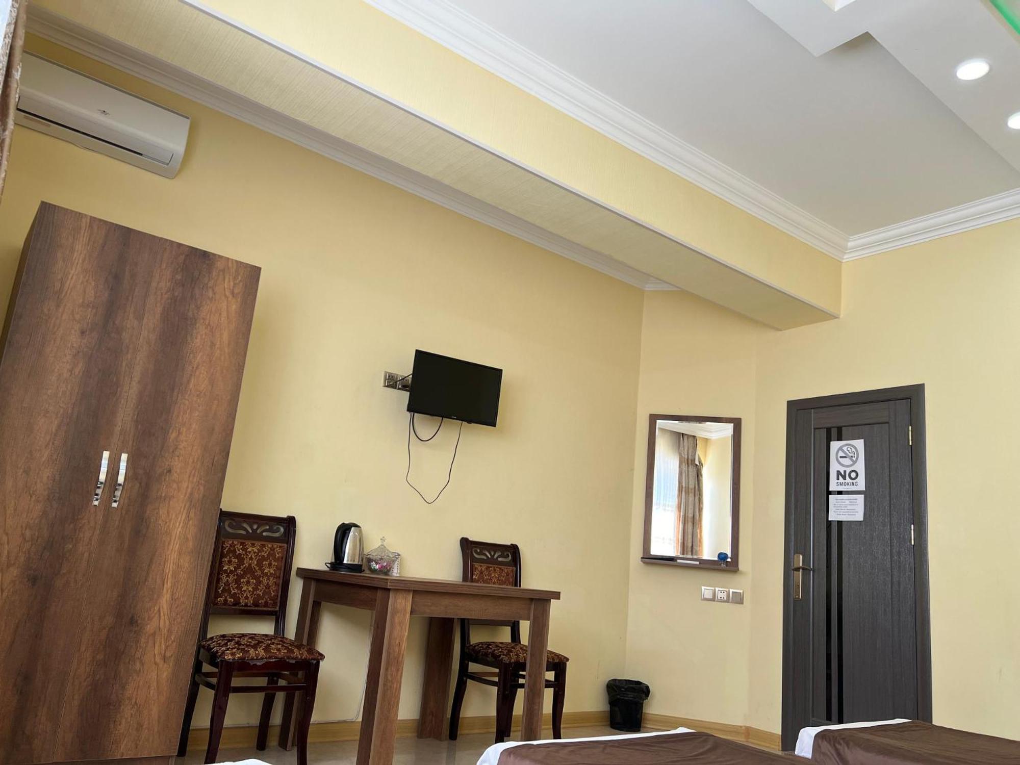 Rahat Hotel Гянджа Екстер'єр фото